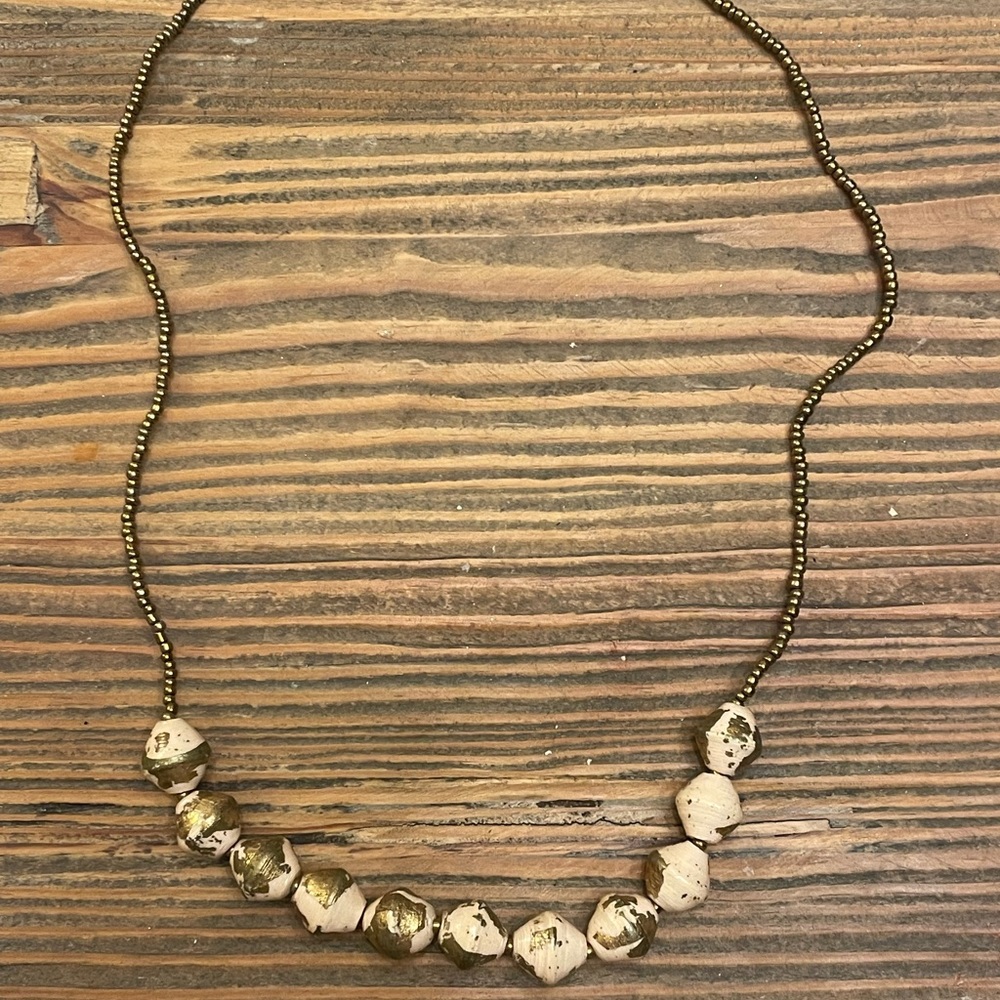 31 Bits “The Romantic” necklace | cream and gold (out of stock!)